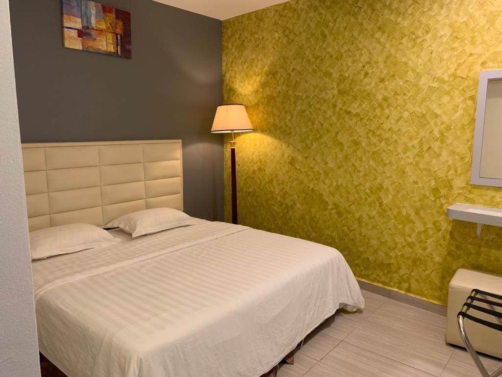 Fortune Hotel Johor Bahru Eksteriør billede